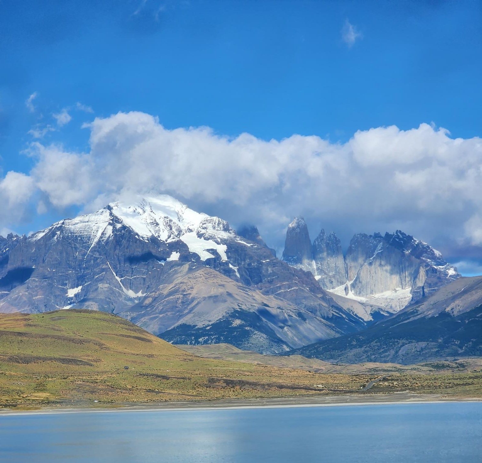 The Paine massif under a clear sky, above the waters of a Patagonian lake
